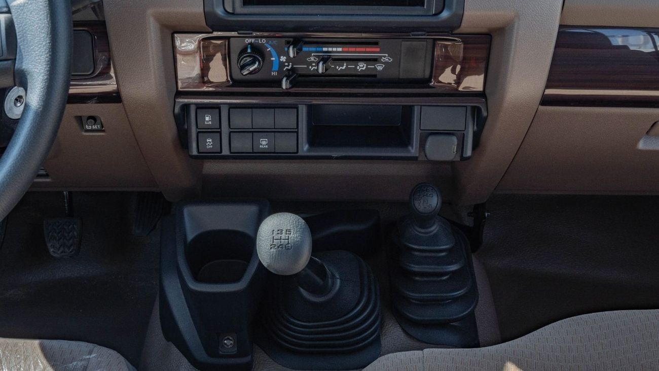 Toyota Land Cruiser 70 LC 78 HARDTOP 4.0L MT 2026 Toyota Land Cruiser 4.0L MT Petrol