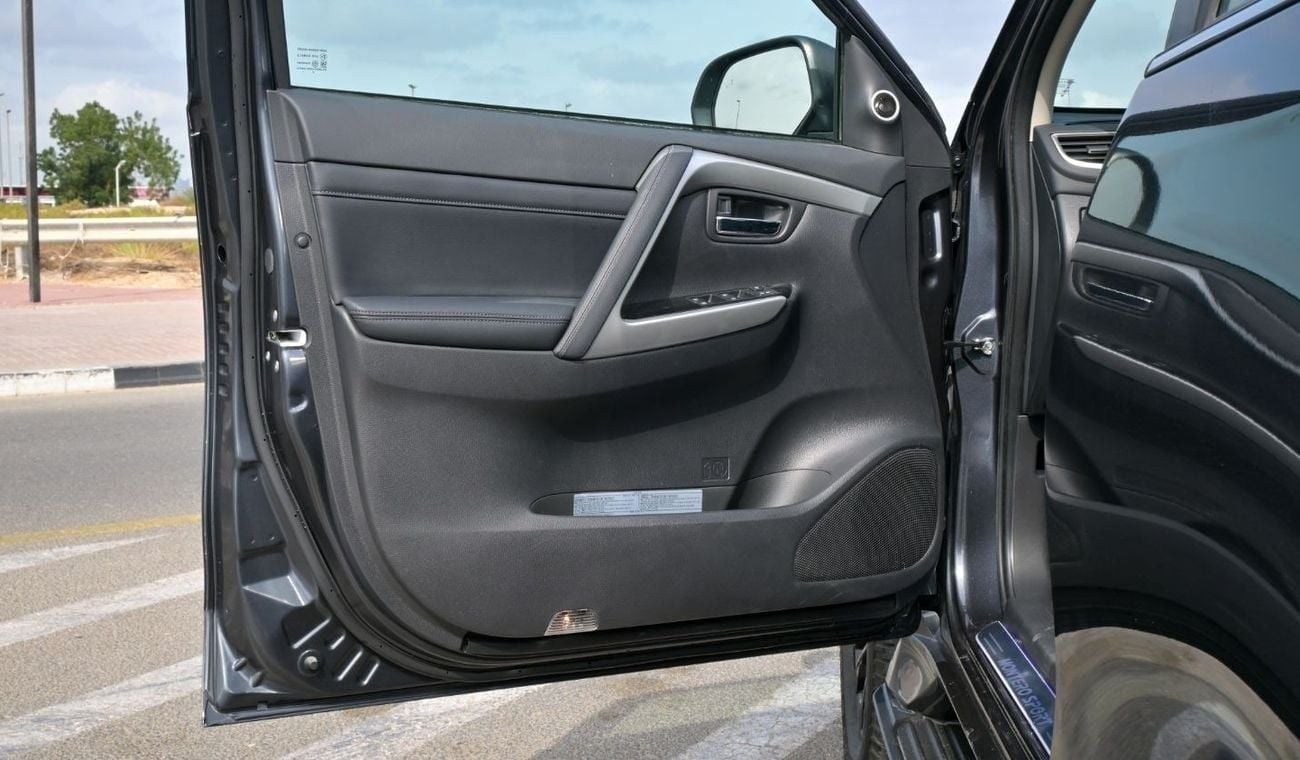 ميتسوبيشي مونتيرو سبورت Brand New Mitsubishi Montero Sport Prime Edition 2023 Export 3.0L A/T 4WD Petrol|Grey/Black|