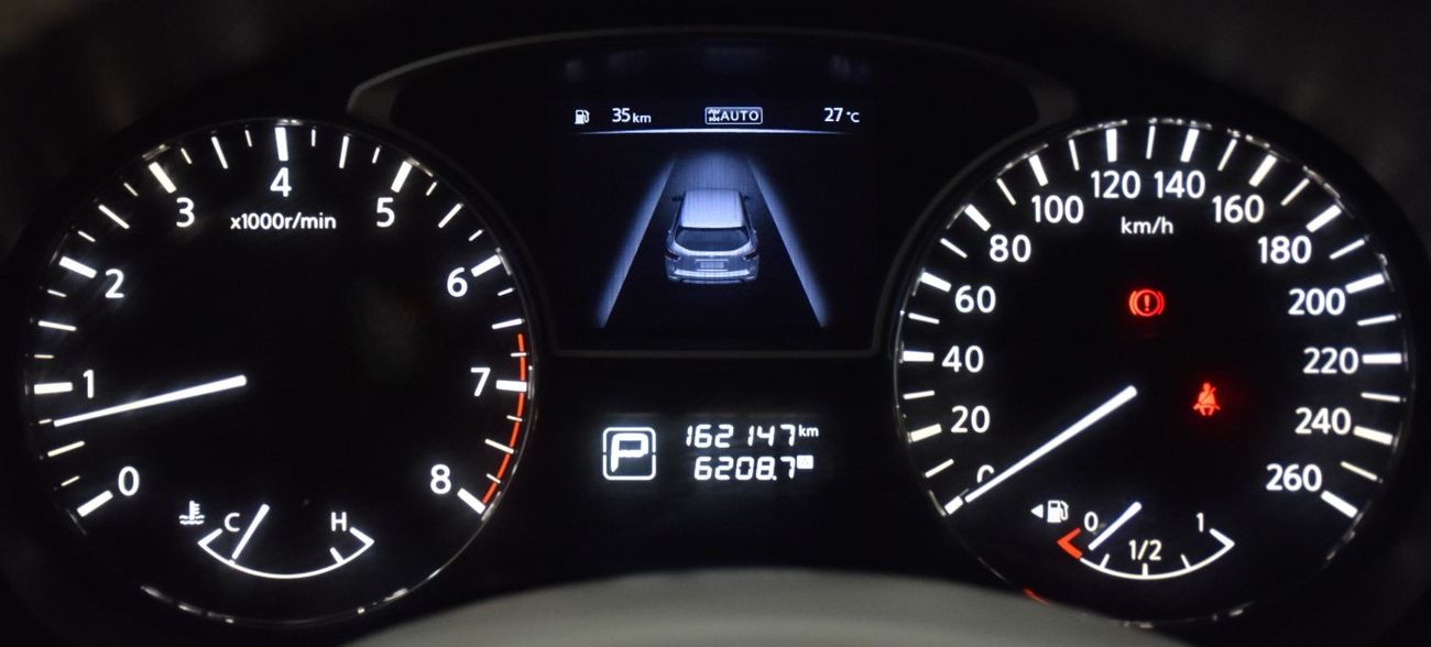 نيسان باثفايندر EXCELLENT DEAL for our Nissan Pathfinder SV 4WD ( 2014 Model ) in White Color GCC Specs