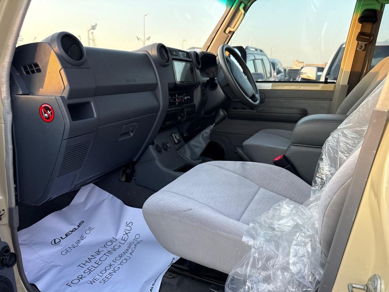 تويوتا لاند كروزر بيك آب Double Cabin 4.5L