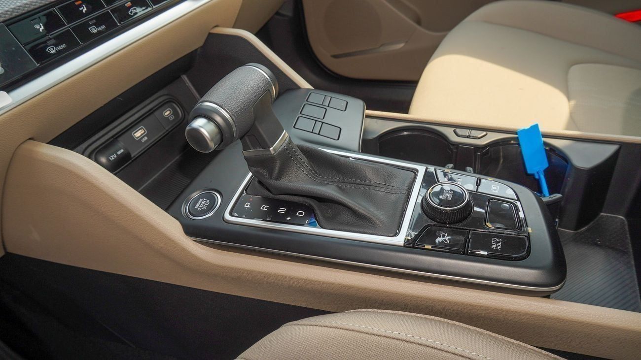 Kia Sportage Brand New Kia Sportage 2025 Export 1.6L 2WD Petrol|Lunar Silver/Beige|N-KIA-SPO-1.6-25|