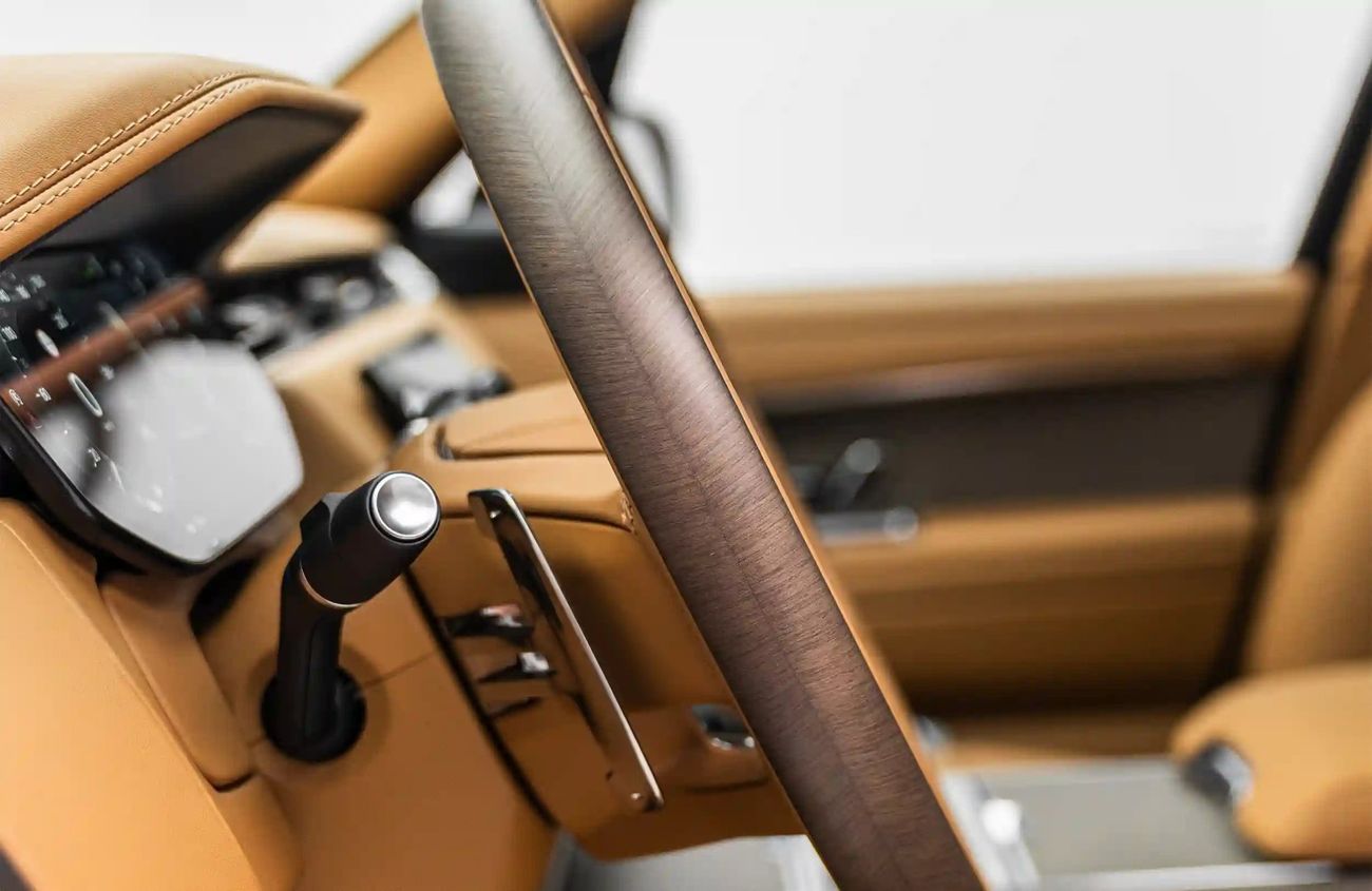 Land Rover Range Rover 4.4L V8 Twin-Turbocharged Engine