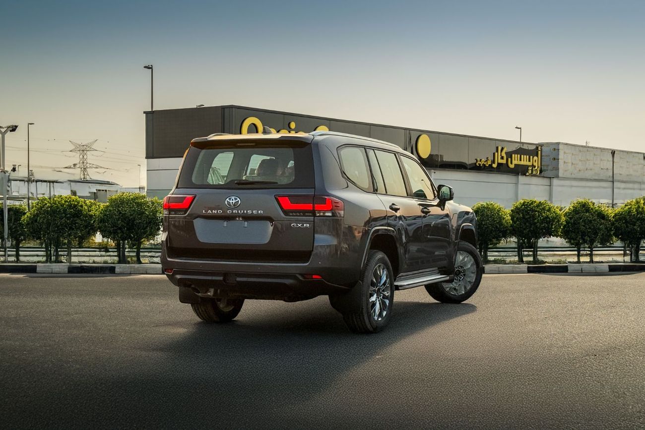 Toyota Land Cruiser GXR 4.0L V6 2025 GCC Brand New For Export