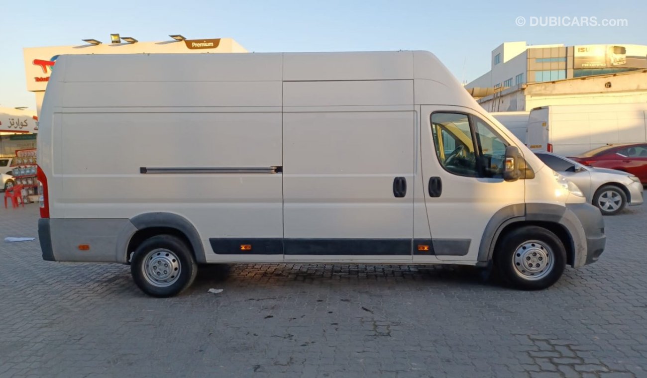 Peugeot Boxer L4H3 LongBody Highroof