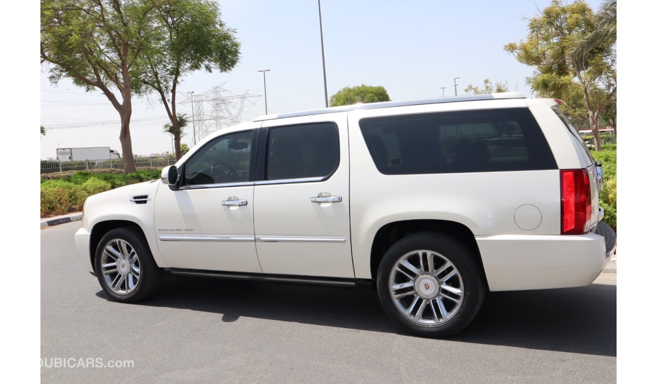 Cadillac Escalade XL V8. GCC Platinum