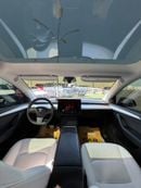 Tesla Model Y Long Range (AWD)