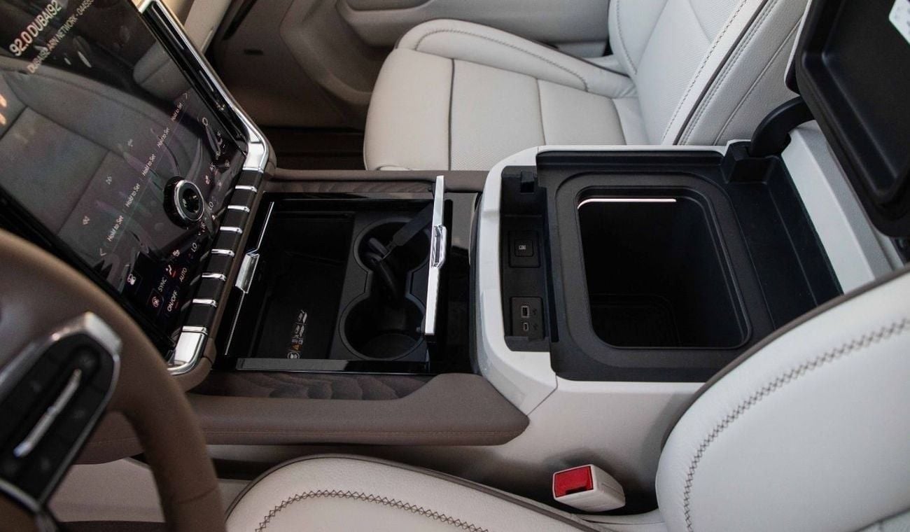 جي أم سي يوكون Denali 6.2L V8 4WD | 2025 | GCC Specs | For Export Only