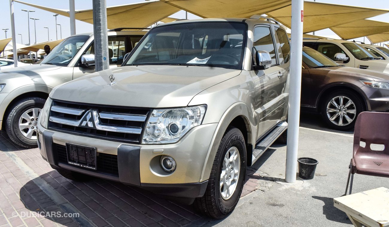 Mitsubishi Pajero GLS