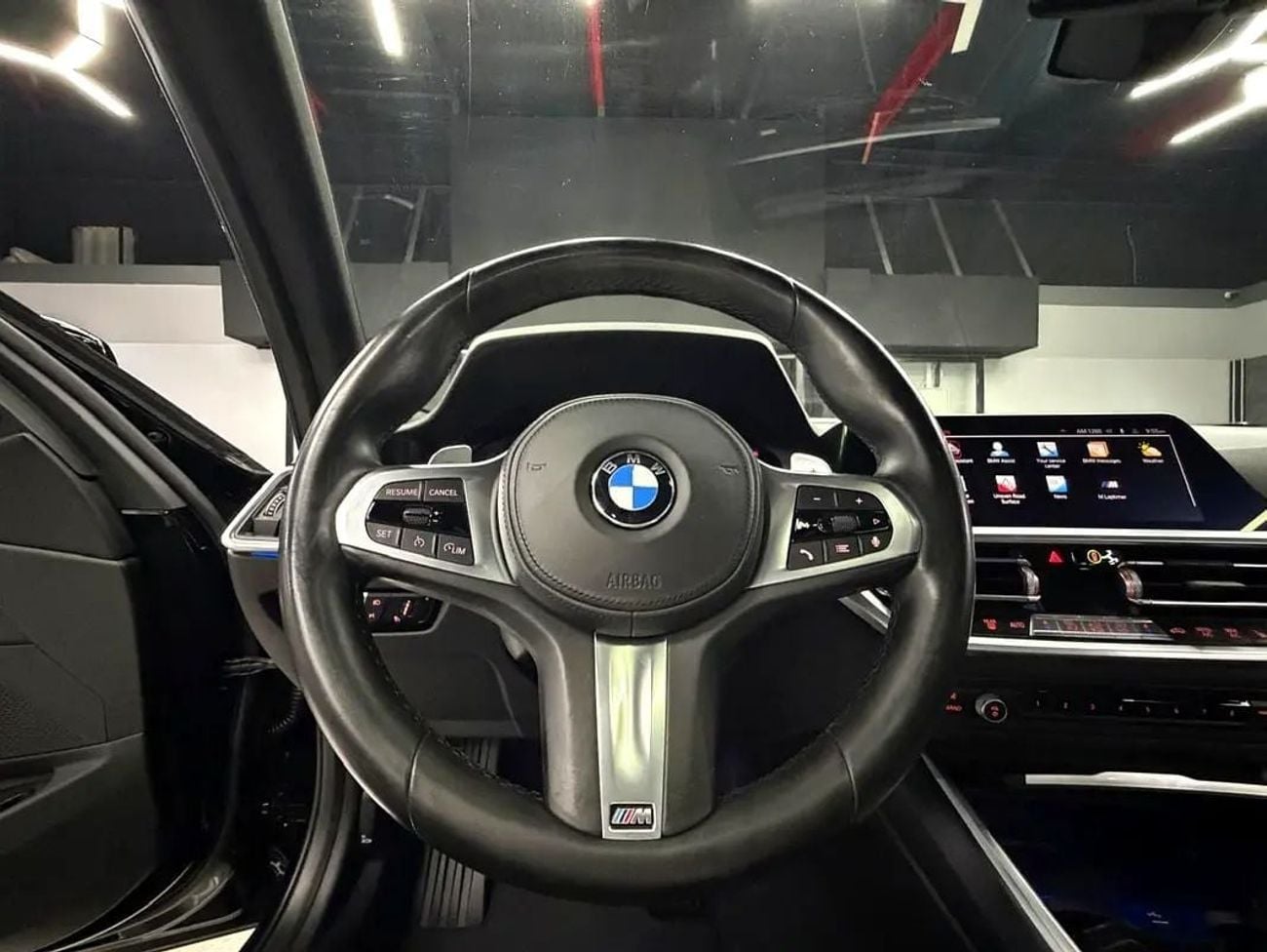 بي أم دبليو 330i M SPORT