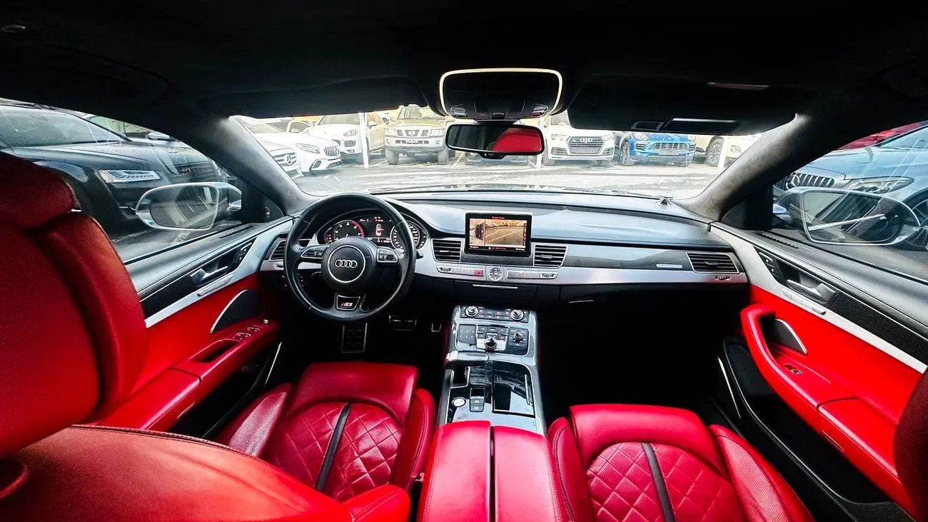 Audi S8 4.0 TFSI quattro - GCC Specs