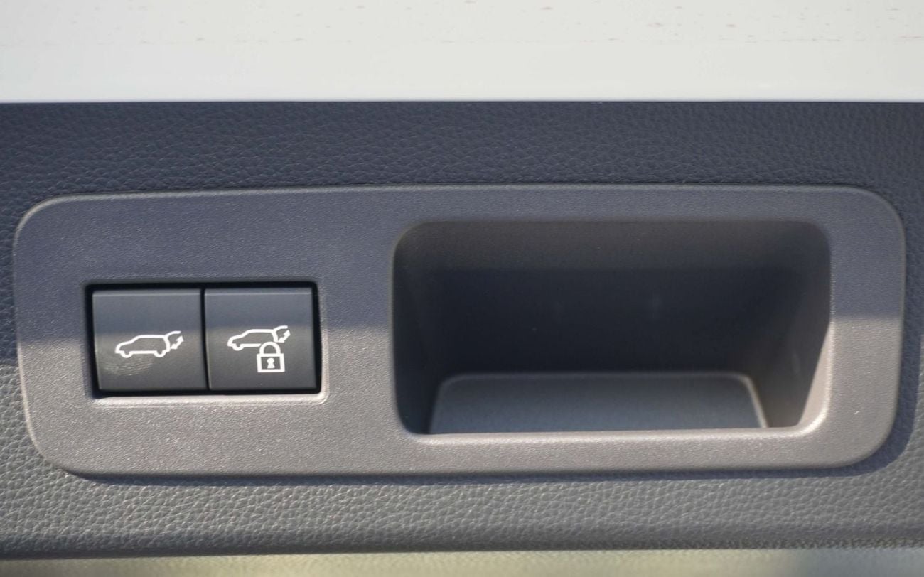 Toyota Land Cruiser GXR TOYOTA Landcruiser GXR 4.0 Petrol AT Model 2026 With RADAR 2026  Model - GCC SPECS