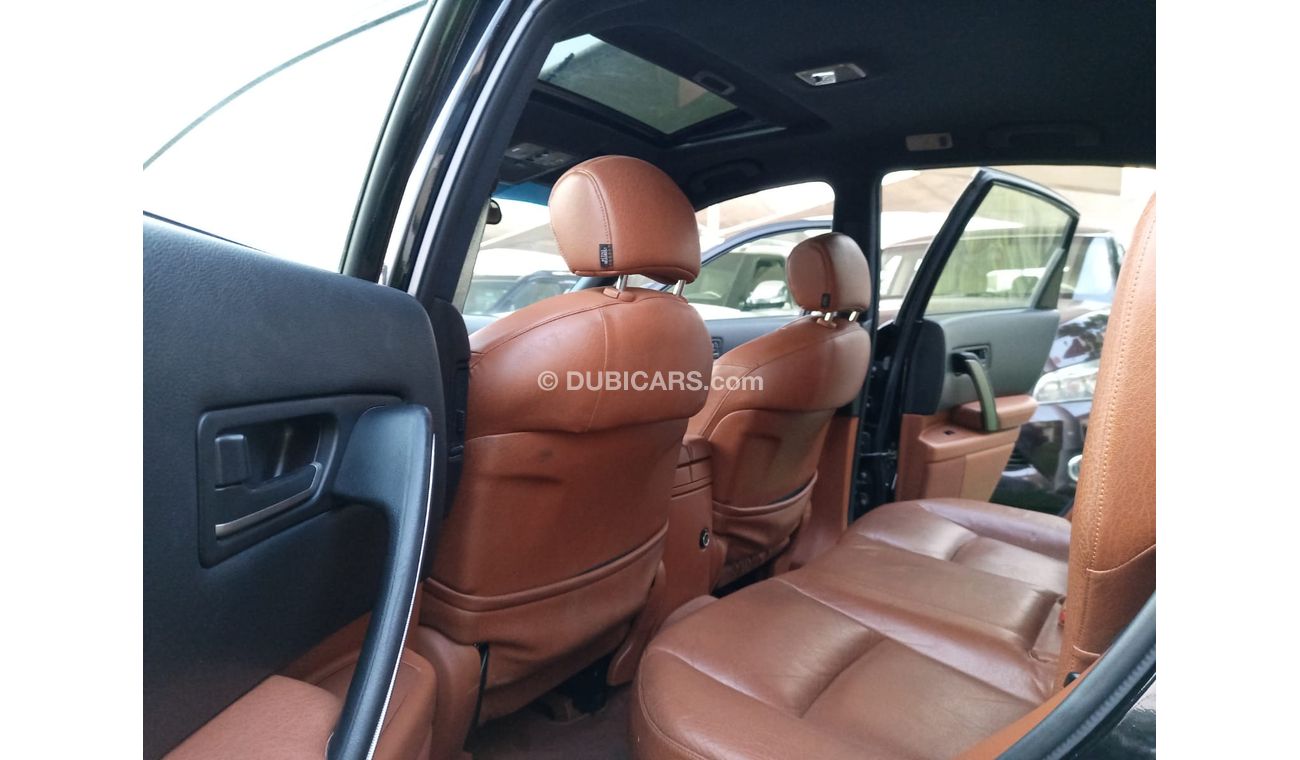 Infiniti FX35 2006 Gulf model, leather hatch, cruise control, sensor wheels, in excellent condition