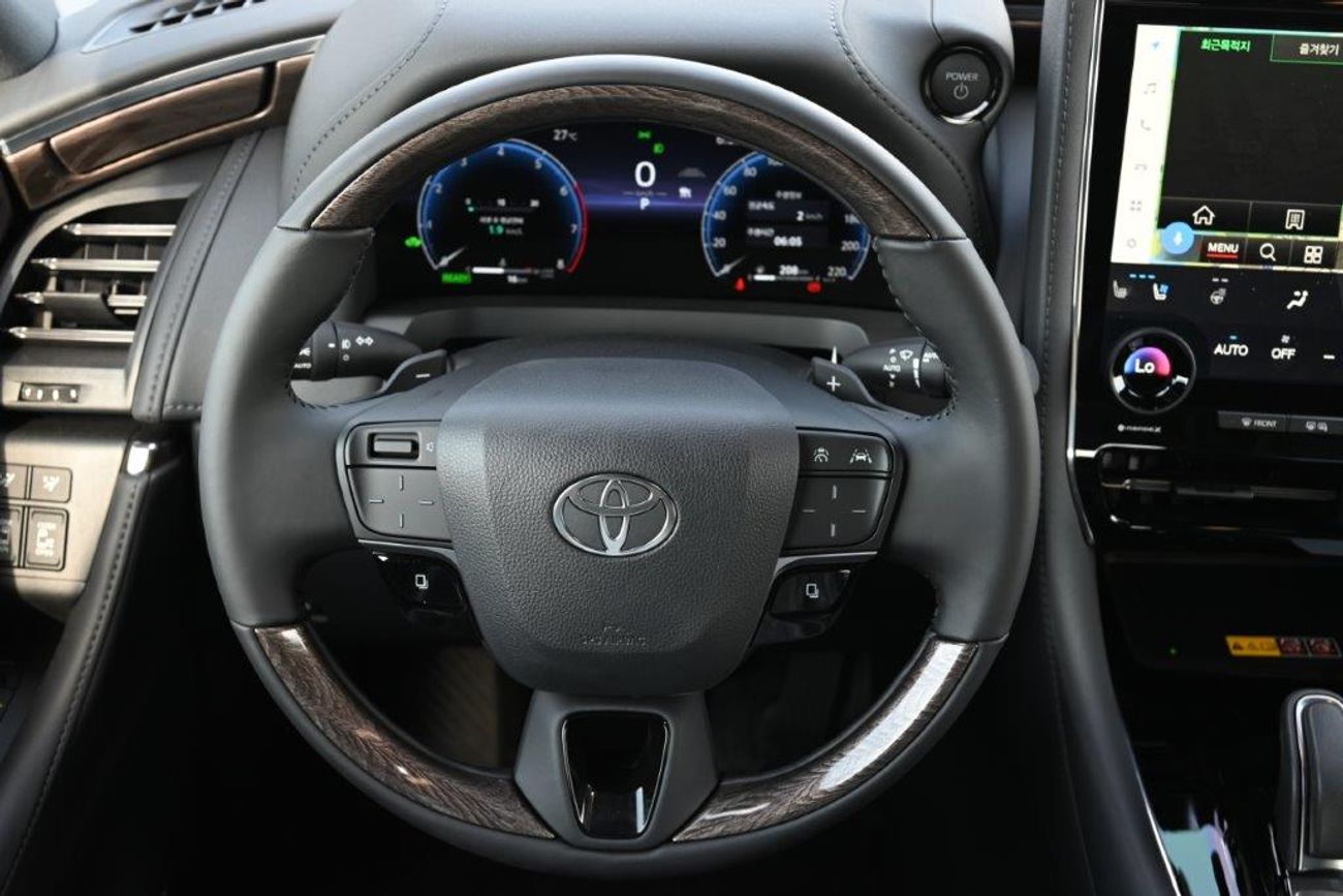 Toyota Alphard HYBRID 2.5L E-4WD 6-SEATER AUTOMATIC