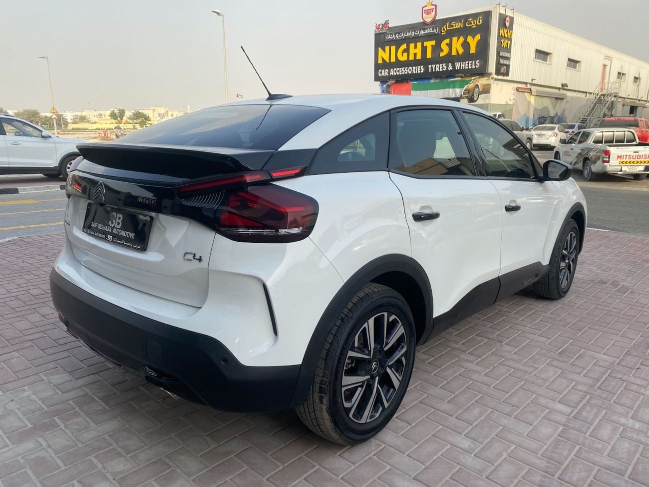 سيتروين C4 تسجيل مجاني | بدون رسوم خدمة | تحت الضمان | سيارة مستعملة معتمدة | بدون دفعة أولى