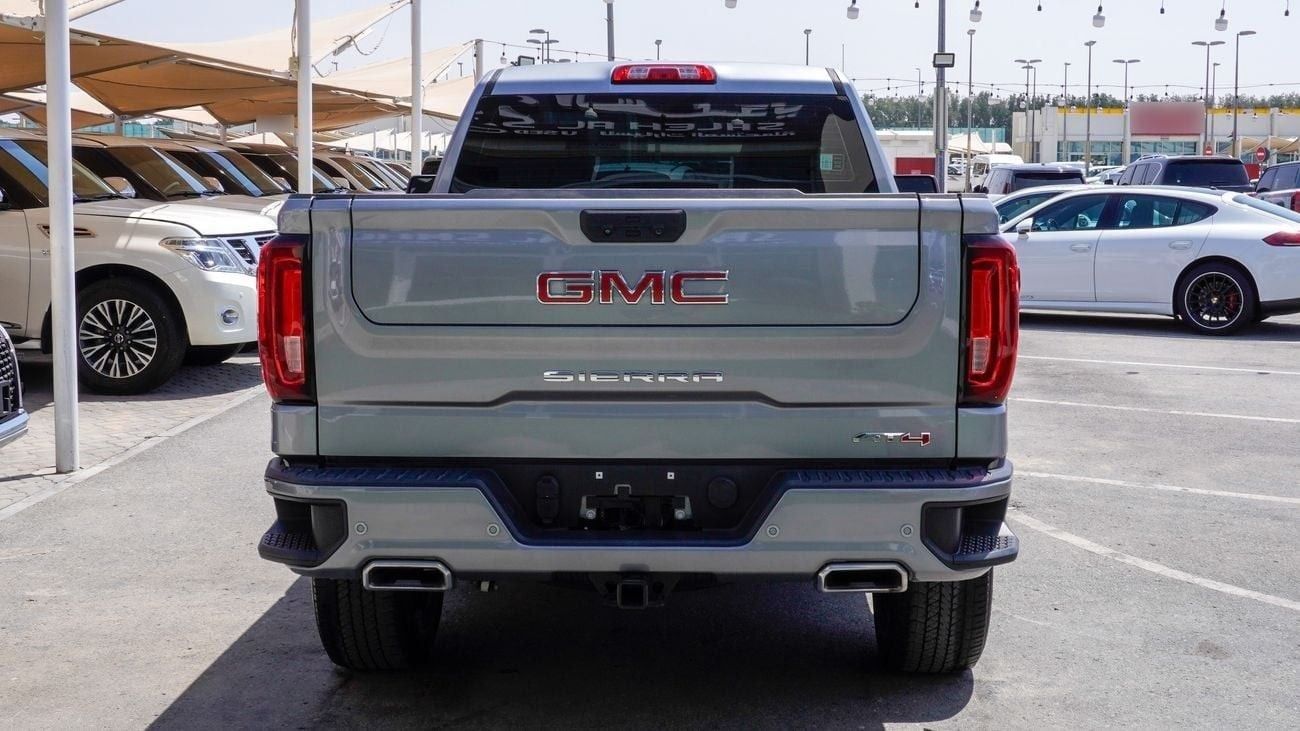 GMC Sierra
