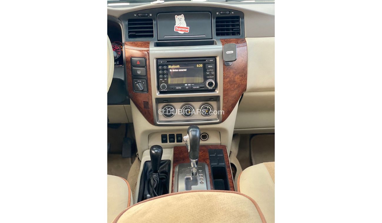 Nissan Patrol Super Safari