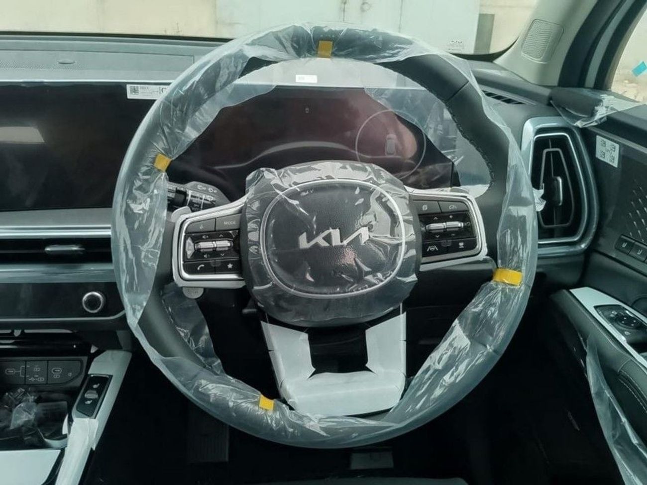 كيا سورينتو Kia Sorento 1.6L T AWD HEV Petrol