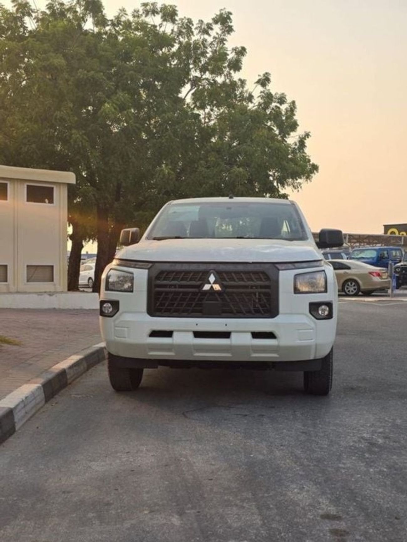 Mitsubishi L200 MITSUBISHI L200 2024