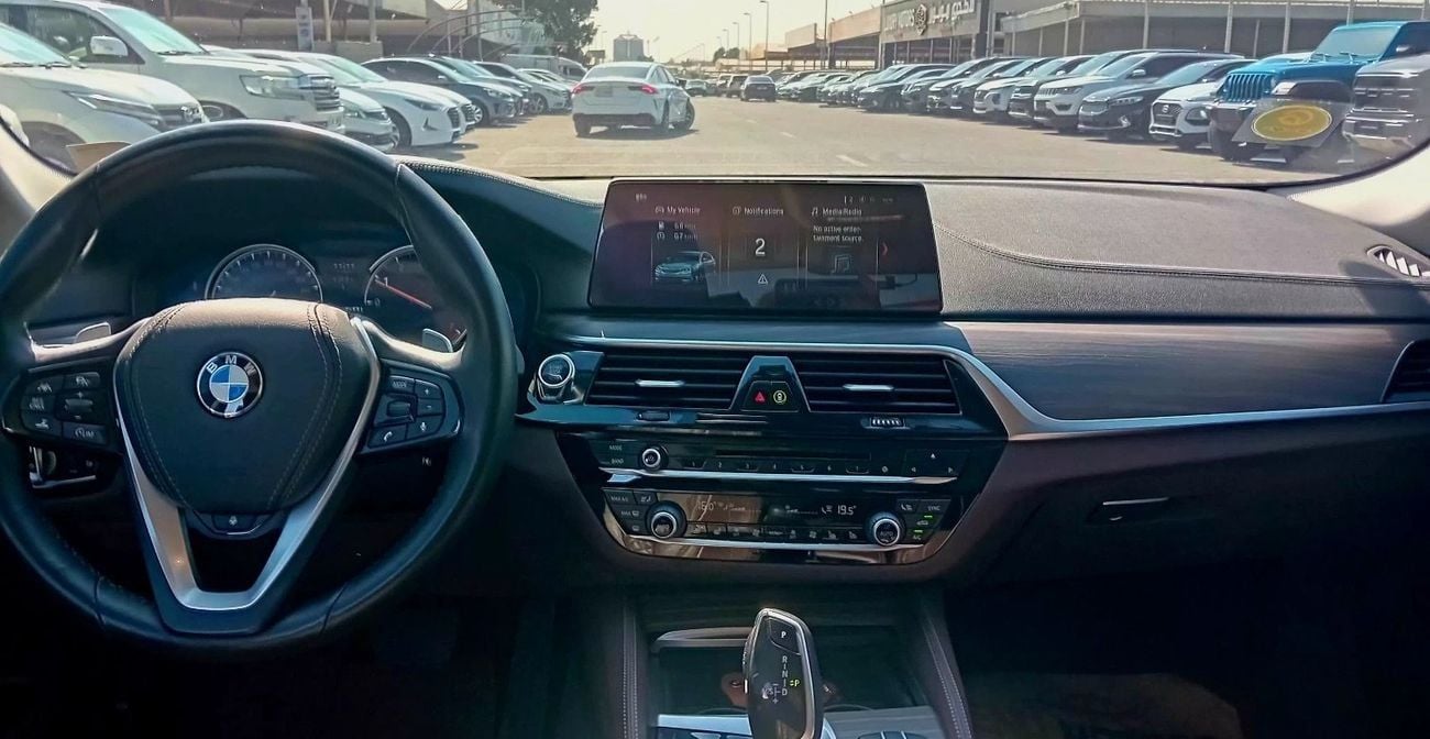 بي أم دبليو 530Li بي ام دبليو 530