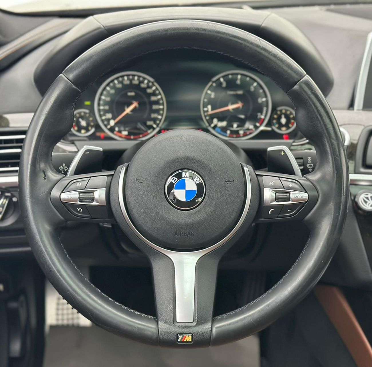 BMW 650i M Sport 4.4L 2015 BMW 650i xDrive Gran-Coupe, BMW Full Service History, Excellent Condition, GCC