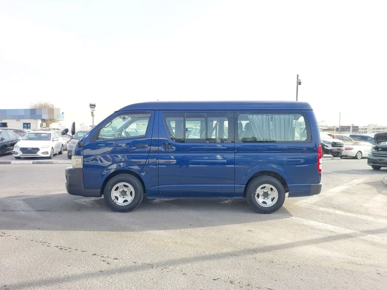 Toyota Hiace TOYOTA HIACE COMMUTER VAN RHD 2008 MODEL 2.7 L PETROL AUTOMATIC(PM013596)