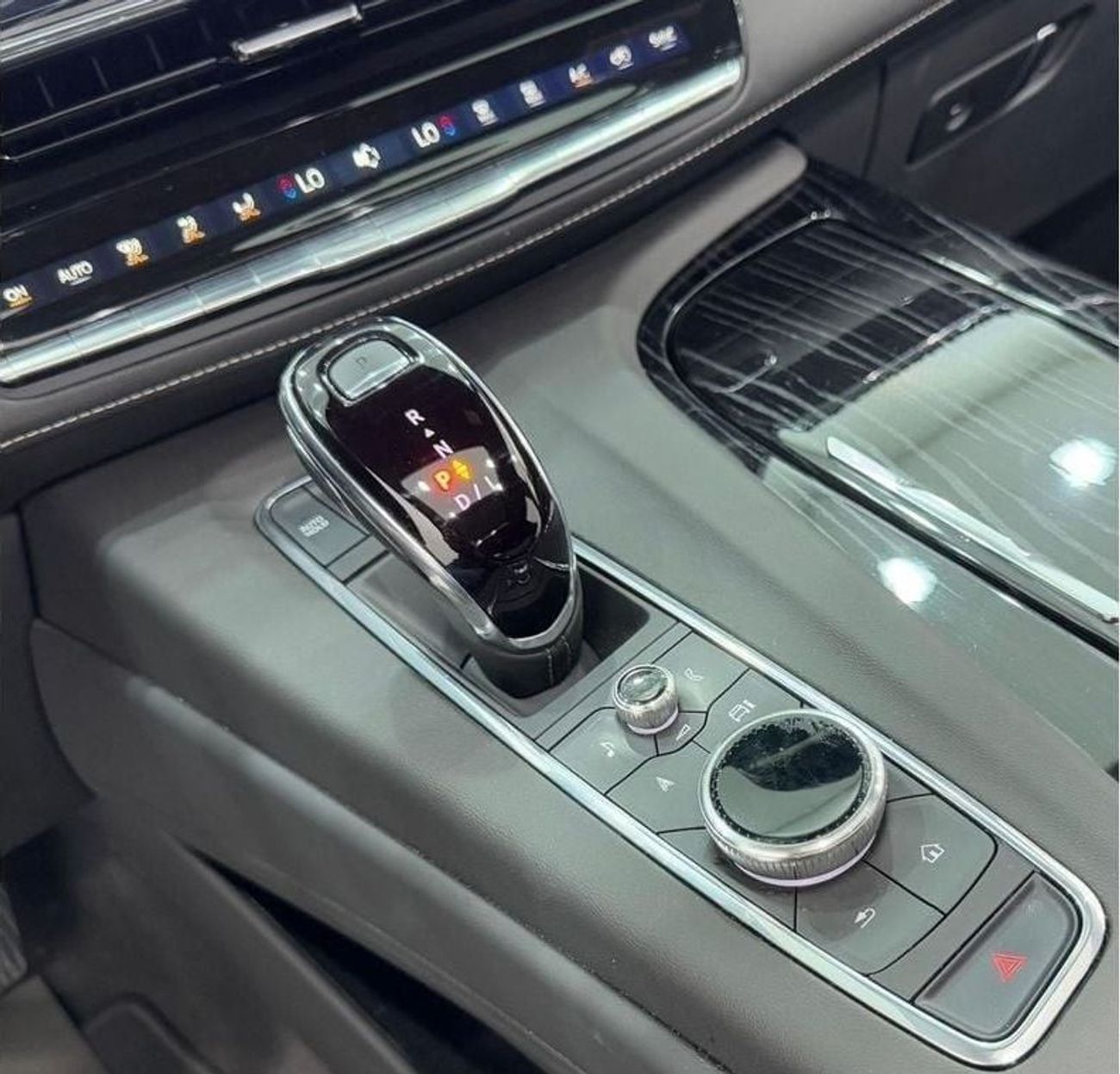 Cadillac Escalade Premium Luxury 6.2L 4WD 2023 Cadillac Escalade 600, 2028 Cadillac Warranty + Service Pack, Fully Loa