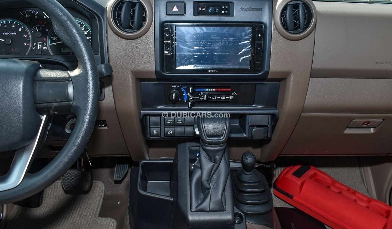 Toyota Land Cruiser 70 HT VXR D/C AT 4.0