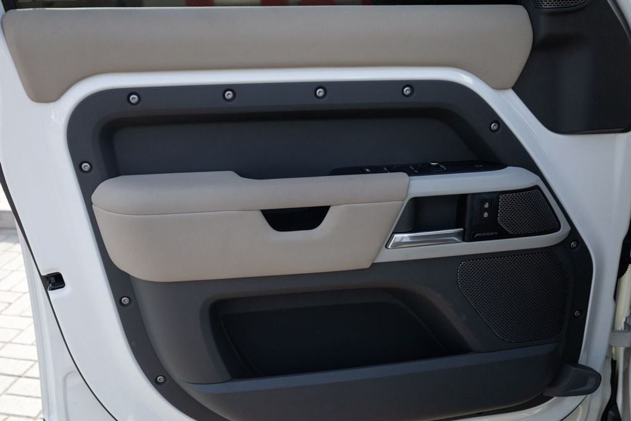 Land Rover Defender P400 110 S 3.0L (5 Seater)