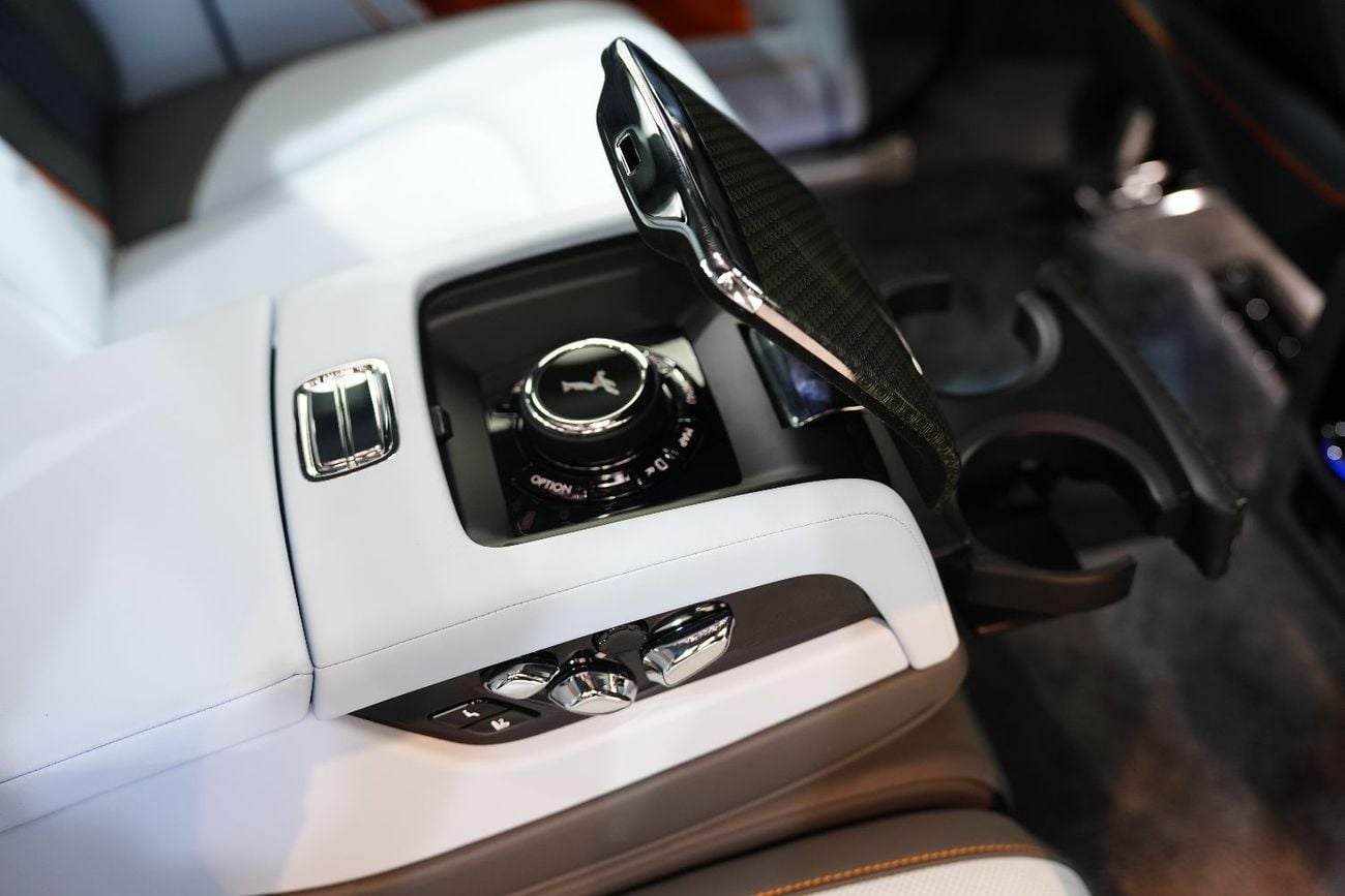 Rolls Royce Ghost Black Badge, Two-Tone, Rear Entertainment, Bespoke Audio, Dealer Warr + Serv!