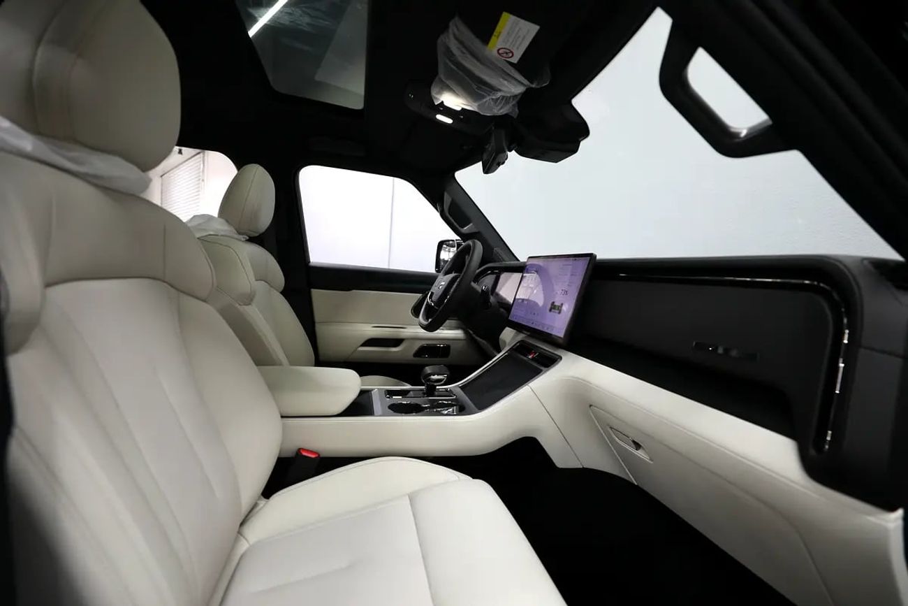 ROX 01 VIP | Full Option | Brand | 3,600 monthly | Registration Ref#ROX0126