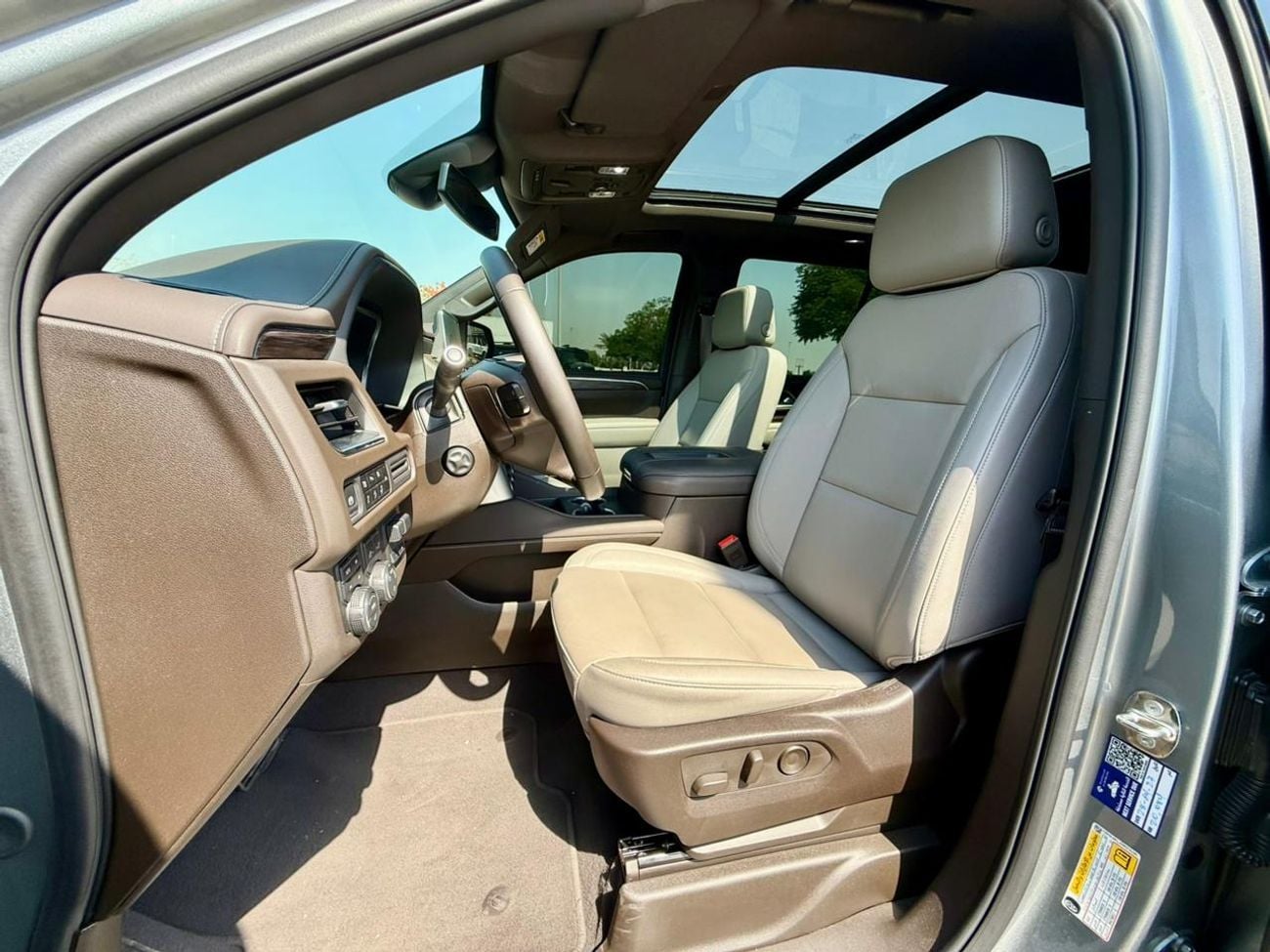 Chevrolet Tahoe Z71 CHEVROLET TAHOE 6.2 GCC SPECS YEAR 2024 FULL SERVICE HISTORY UNDER WARRANTY TILL 2030 AND SERVIC