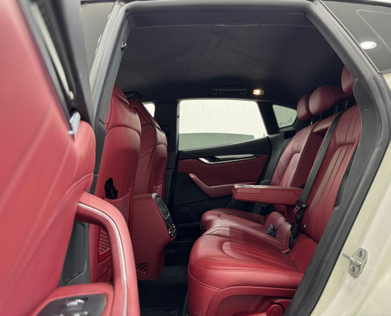 Maserati Levante GTS 3.8L 2020 Maserati Levante GTS V8, Jun 2026 SWISS Auto Warranty + Service Contract, Full Service