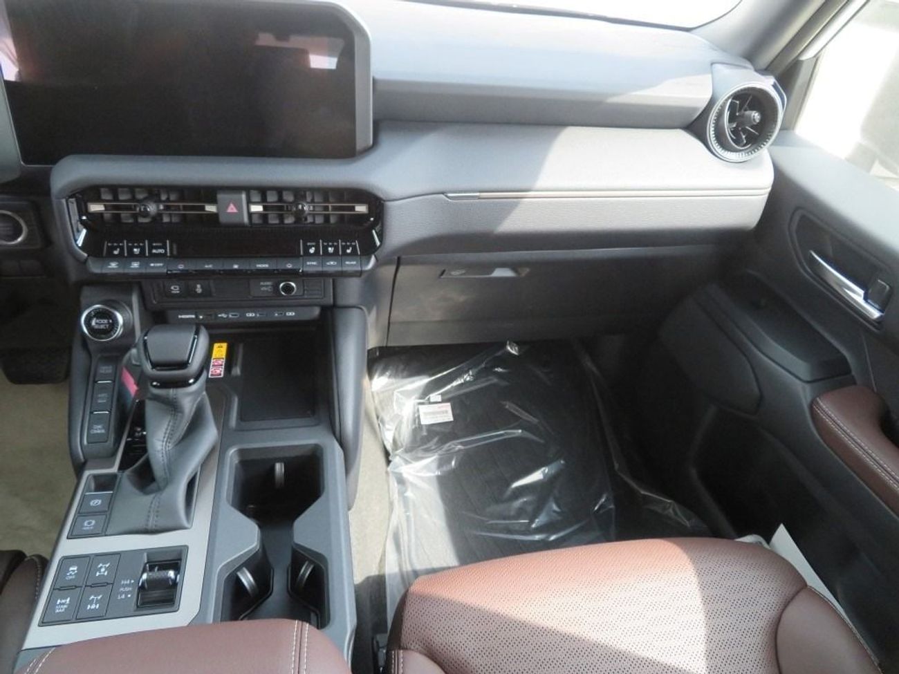 Toyota Prado 2026 Toyota Prado Adventure High-Option 7-Seater 2.8L 4-Cyl Turbo Diesel A/T 4WD Export Only