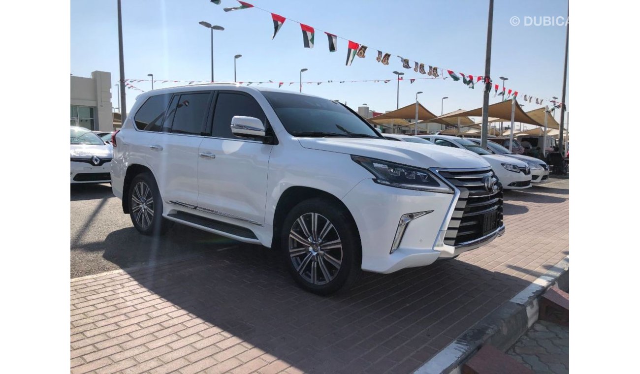 Lexus LX570