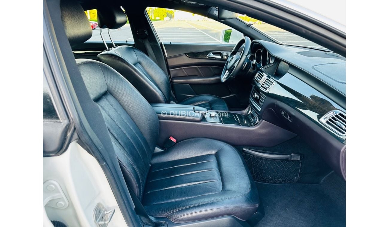Mercedes-Benz CLS 350 AMG MODEL 2012 GCC CAR PERFECT CONDITION INSIDE AND OUTSIDE FULL OPTION PANORAMIC ROOF