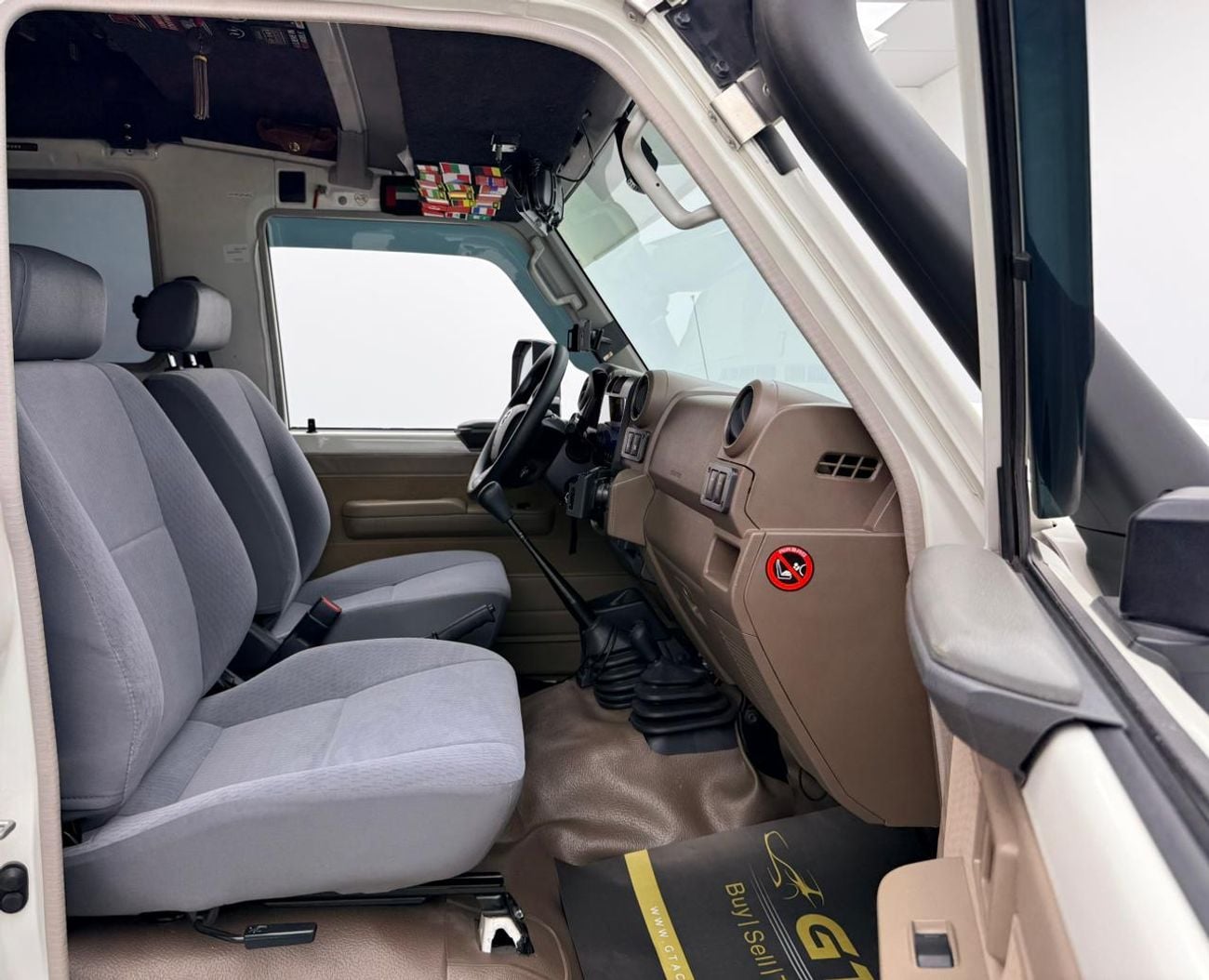 Toyota Land Cruiser 70 LC78 HT DX 2024 Toyota Land Cruiser 78 LX Troopy, Warranty, Low Km, Fully Loaded, Excellent Condition, GCC