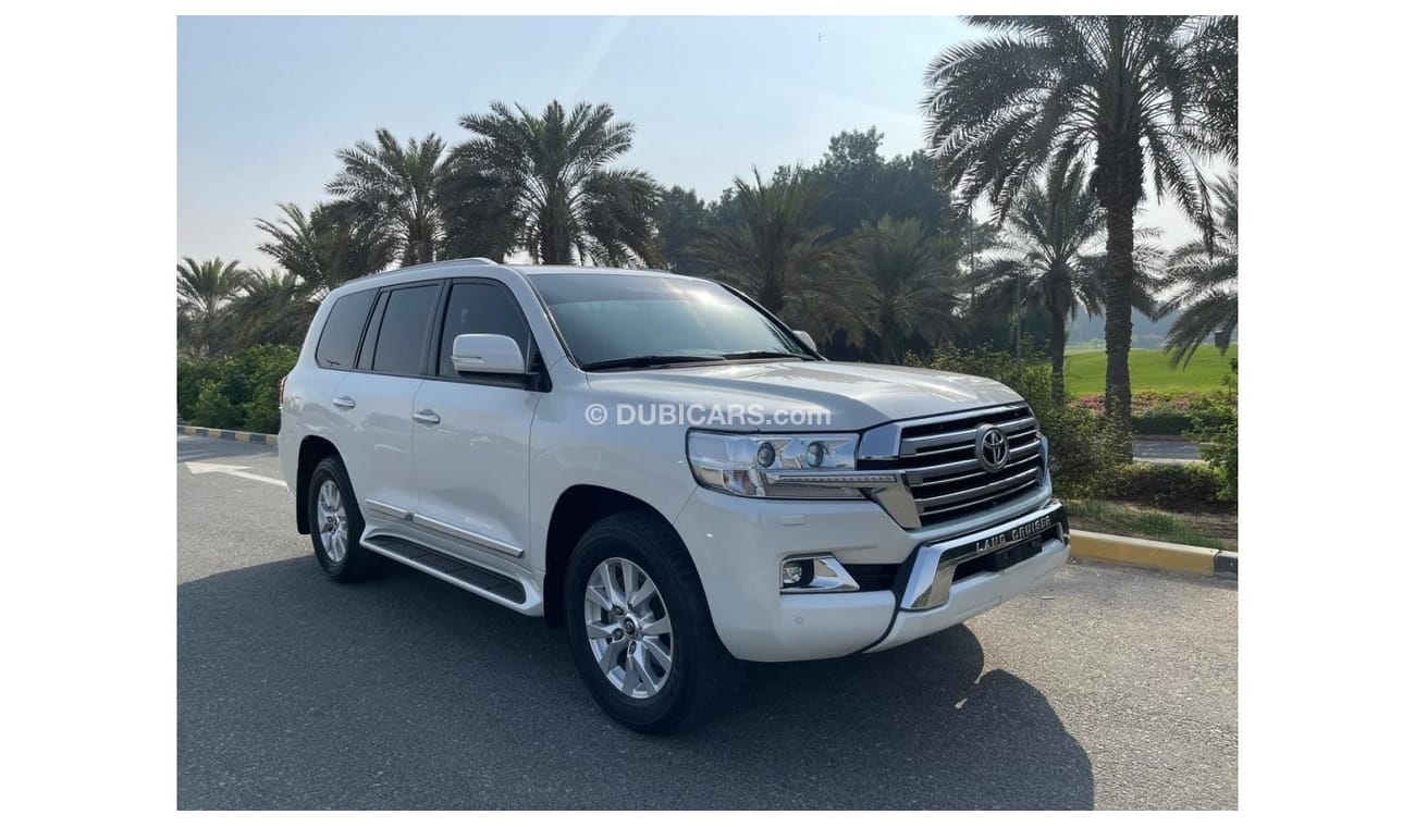 Used Toyota Land Cruisers GXR V8 mobile 2017 Excellent Conditio Very ...