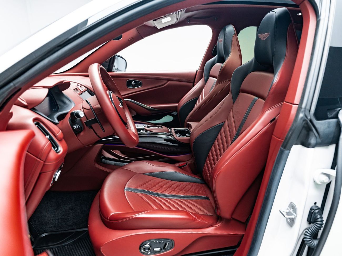 Aston Martin DBX 2024 Aston Martin DBX 707, Aston Martin Warranty + Service Contract, Low KMs, GCC