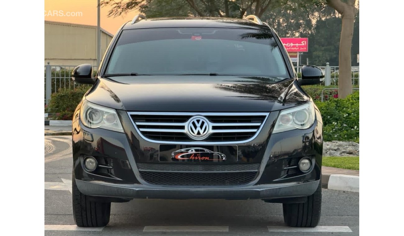 فولكس واجن تيجوان VOLKSWAGEN TIGUAN 2010 GCC 2.0L FULL OPTIONS ORIGINAL PAINT IN LOW MILEAGE