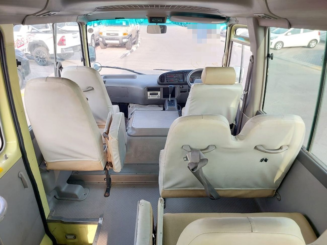 تويوتا كوستر TOYOTA COASTER BUS RHD 2007 MODEL 4.0 L DIESEL AUTOMATIC(PM02577)