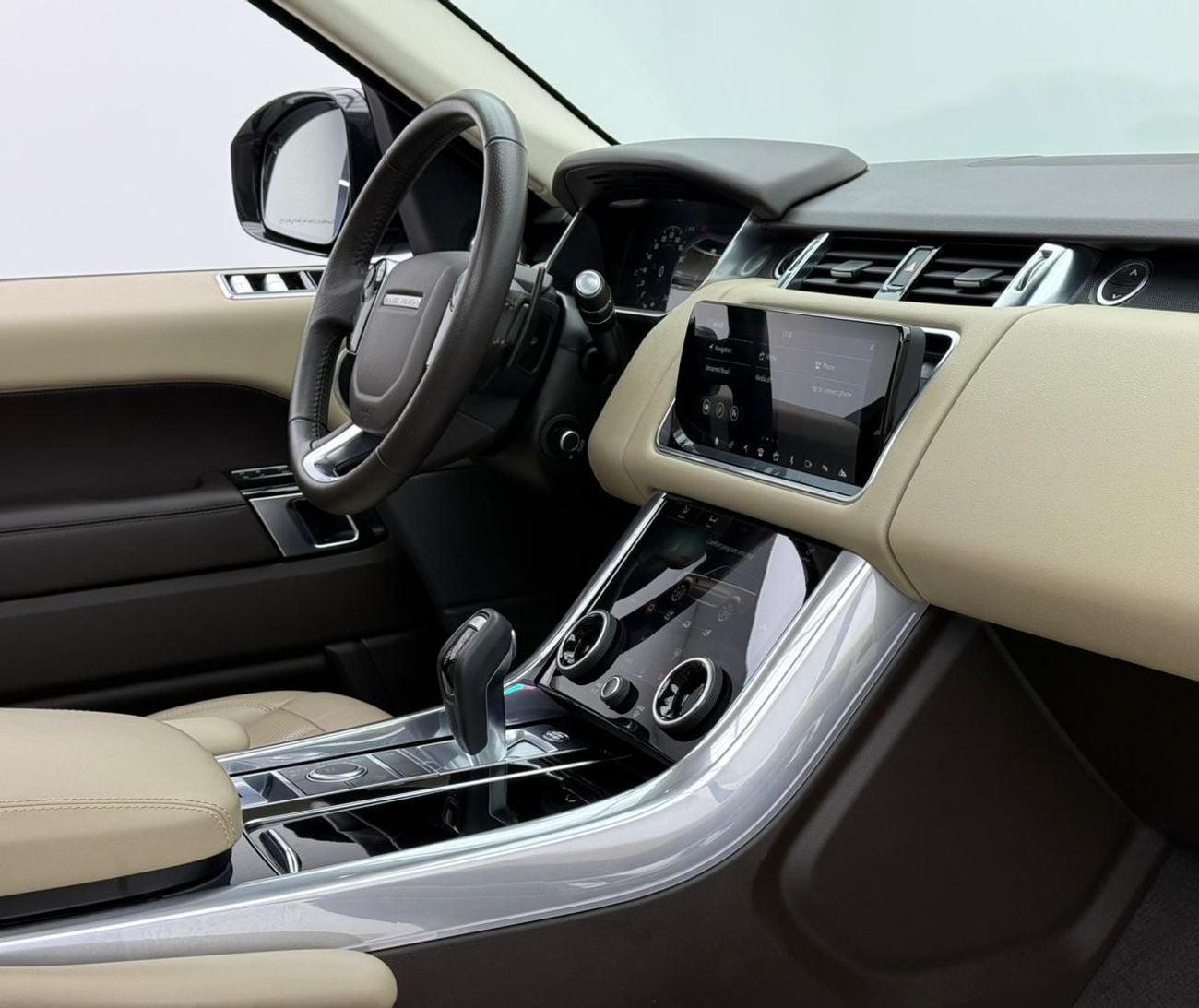 Land Rover Range Rover Sport 2022 Range Rover Sport Black Edition, 2026 RR Warranty, Full RR Service History, Fully Loaded, GCC