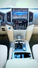 Toyota Land Cruiser 2020 Model GXR V8 Diesel Engine Full Option