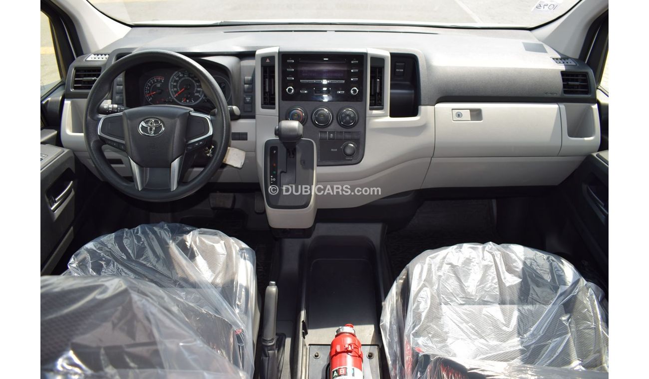 تويوتا هاياس Toyota Hiace Highroof Bus  3.5L A/T, Model:2023. Only done 12000 km
