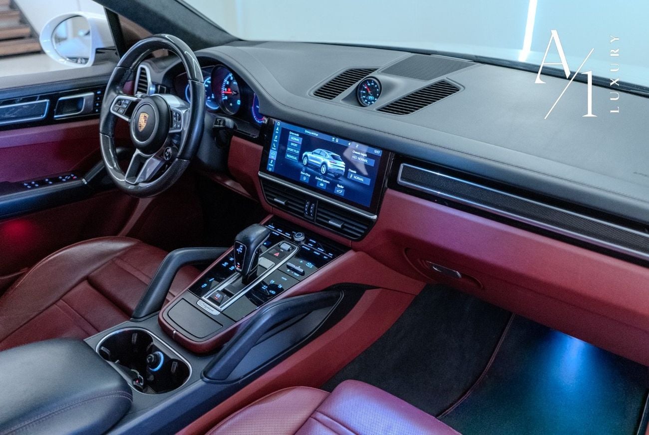 Porsche Cayenne 2021 Porsche Cayenne GTS , With Warranty, Excellent Condition, Fully Service History, GCC Spec