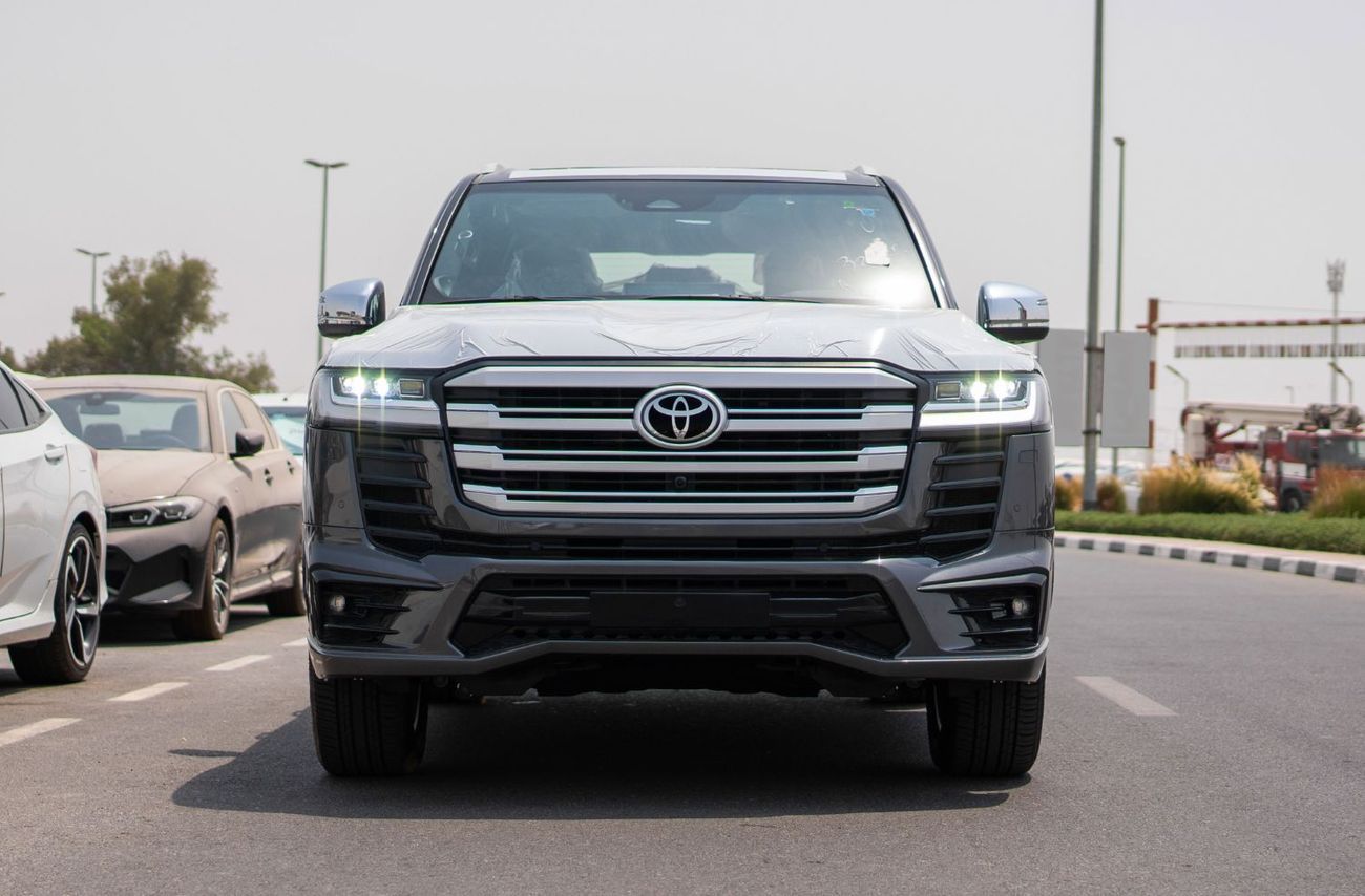 تويوتا لاند كروزر 2025 Toyota Land Cruiser VXR 3.5L Twin Turbo AT Petrol (Gray)