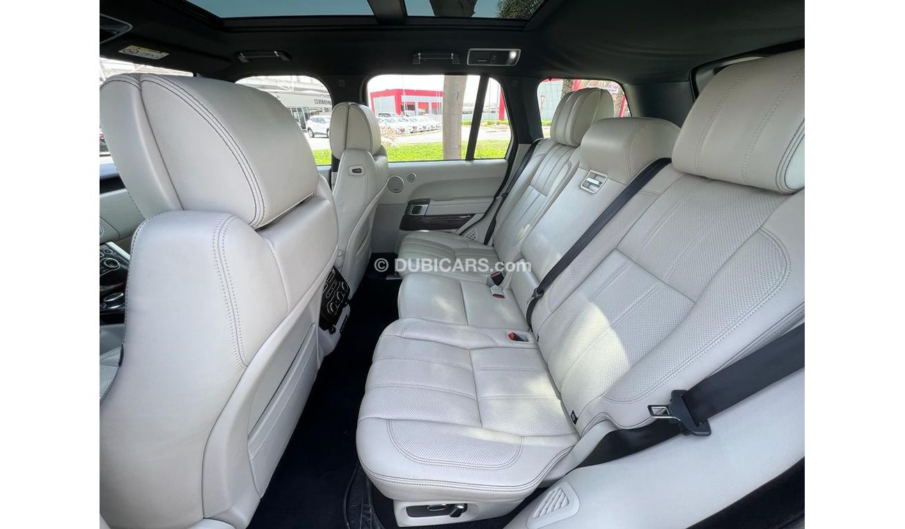 Land Rover Range Rover RANGE ROVER VOGUE SE 2015 GCC SUPERCHARGED WITH WARRANTY SERVICE HISTORY
