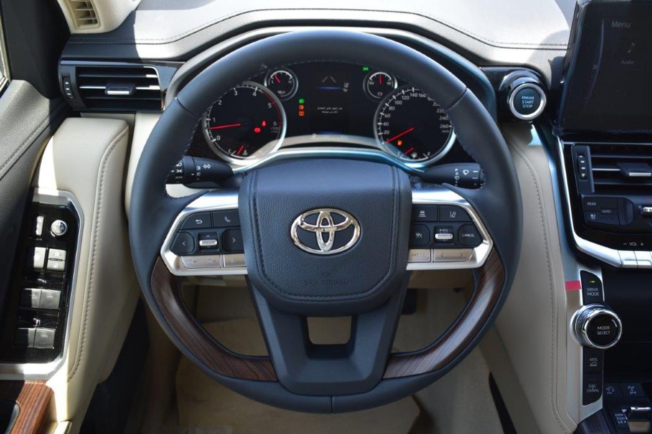 تويوتا لاند كروزر 300 GXR  3.3L