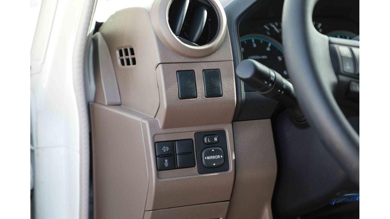 Toyota Land Cruiser Pick Up 2024 Toyota LC79 4X4 Double Cab 4.5 V8 - Grey Mettalic inside Beige | Export Only