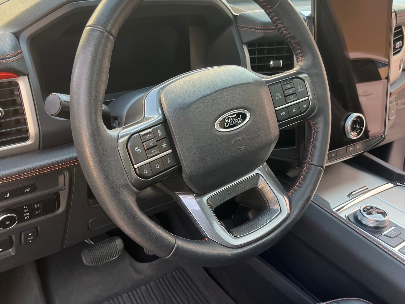 Ford Expedition Timberline | GCC | Warranty & Service Plan to 2029