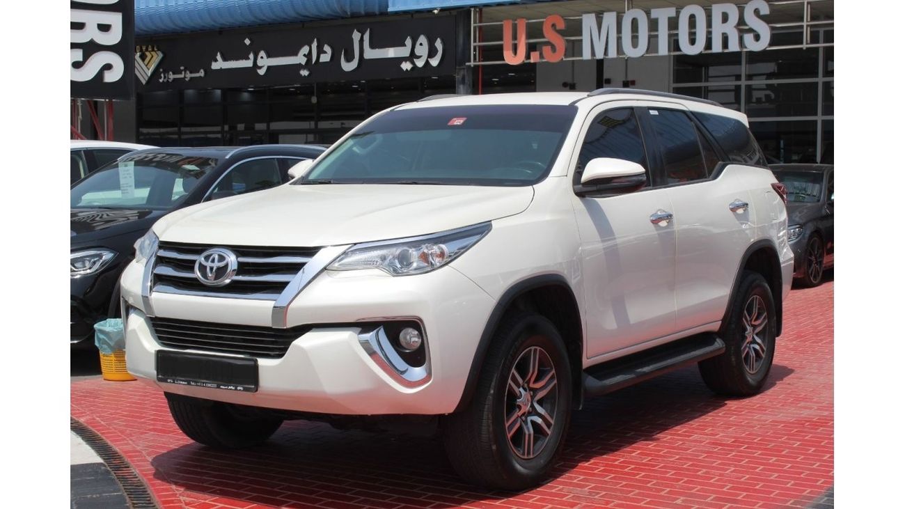 Toyota Fortuner GXR WITH LEATHER INTERIOR GCC